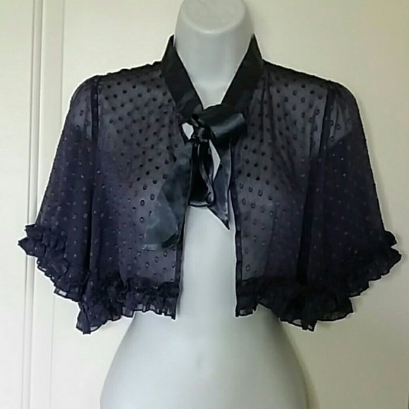 Tops - Nwt Shrug, Crop Top, Super Cute